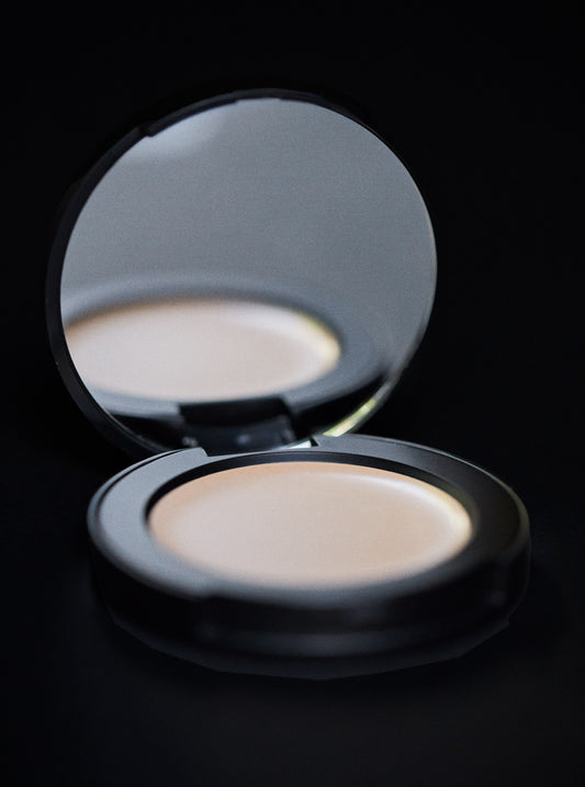 Saint Minerals Peptide Concealer 02