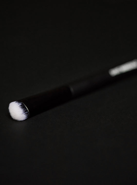 Saint Minerals All Over Eye Colour Brush